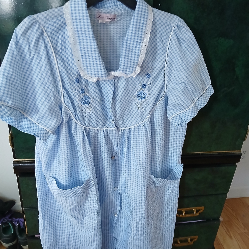 Lati Fashions Housecoat Sz XL Blue Gingham Snap Closure Pockets